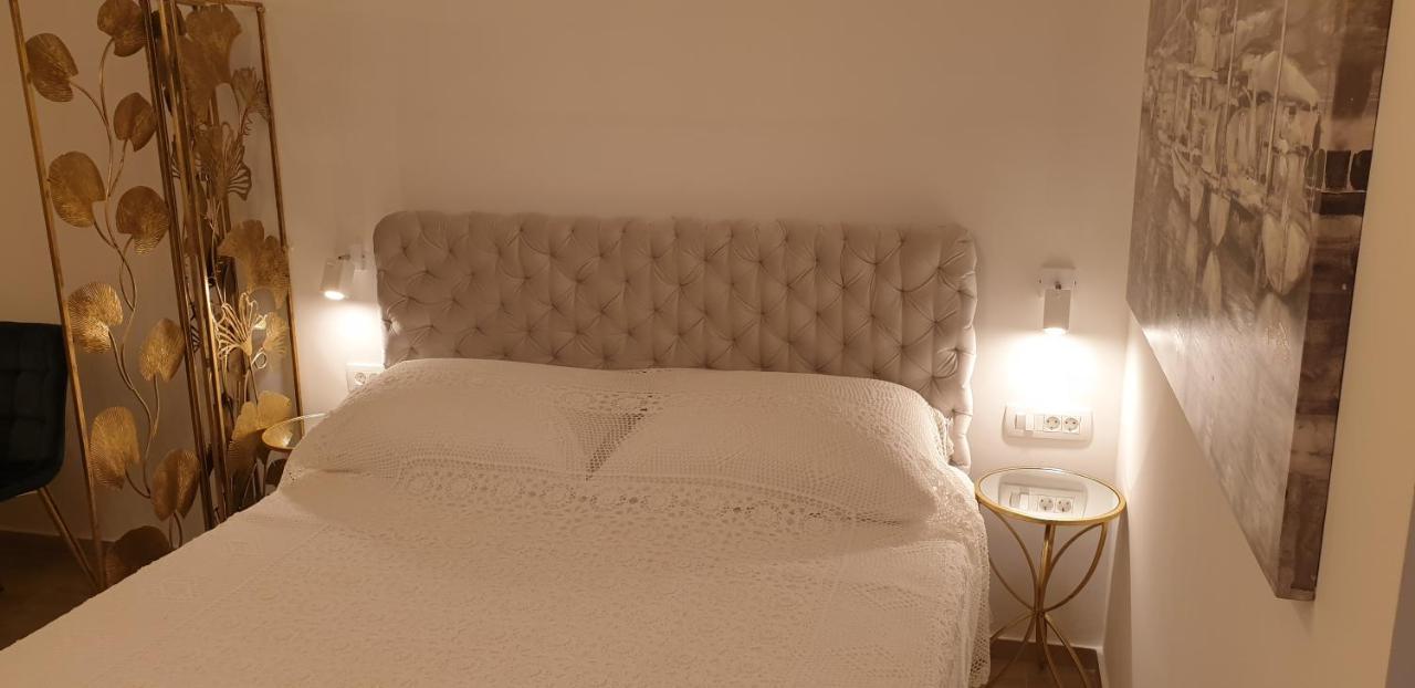 Golden Studio - Private Parking Dubrovnik Extérieur photo